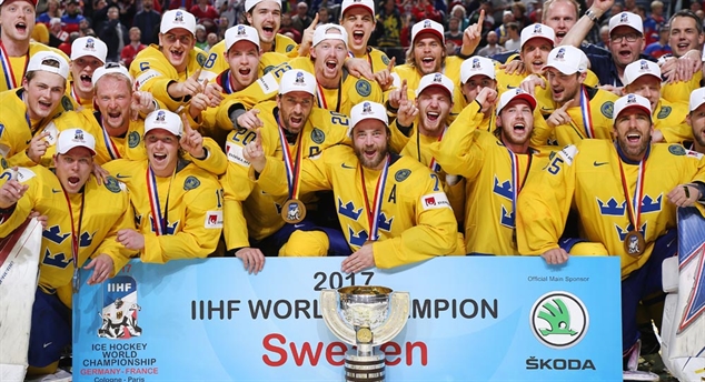 TRE KRONOR TAKES GOLD